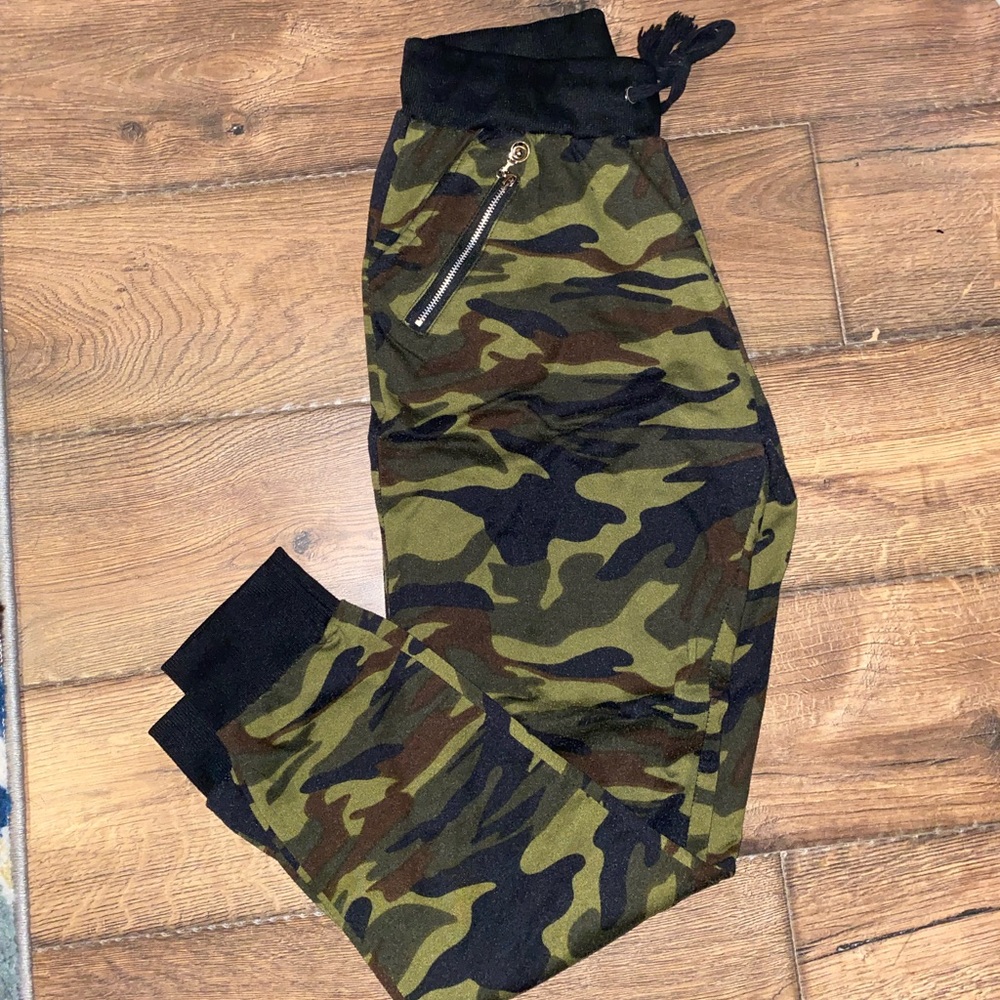 Camo joggers
